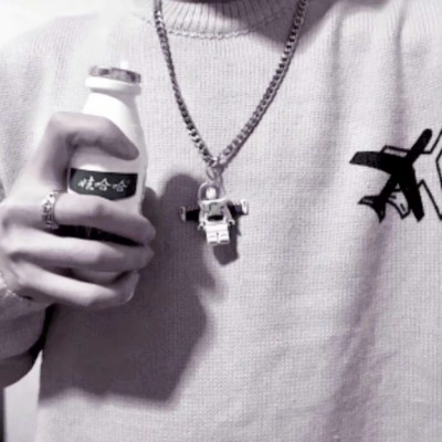 超酷！不露脸不露头的男生帅气部位头像✨ 男生头像 第13张