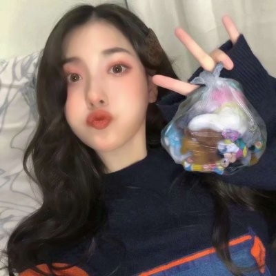 时尚气质美女微信头像来袭✨ 女生头像 第12张