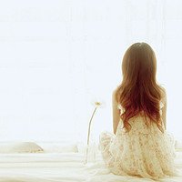 被这组孤独感拉满的女生背影头像美哭😭 女生头像 第7张 被这组孤独感拉满的女生背影头像美哭😭 女生头像 第7张
