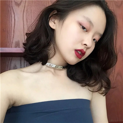 绝美露肩性感女生头像大放送✨ 女生头像 第19张