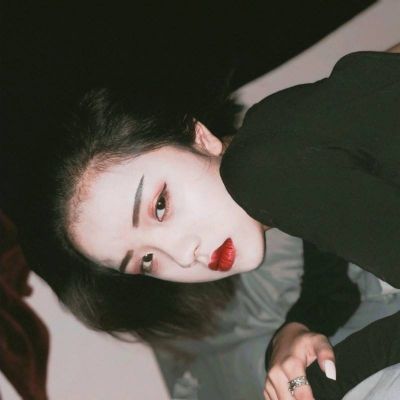 拽姐必备！QQ霸气社会人女头来袭💥 女生头像 第12张