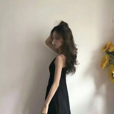 绝美真人个性气质女生高清头像来啦🥰 女生头像 第15张