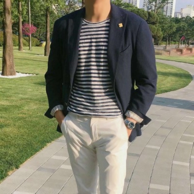 不露脸的西装领带成熟男生头像来袭 男生头像 第19张 不露脸的西装领带成熟男生头像来袭 男生头像 第19张