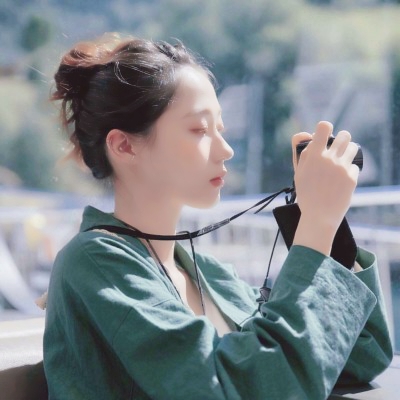 美哭！这些小姐姐头像堪称颜值天花板😍 女生头像 第13张