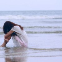 被这组孤独感拉满的女生背影头像美哭😭 女生头像 第27张 被这组孤独感拉满的女生背影头像美哭😭 女生头像 第27张