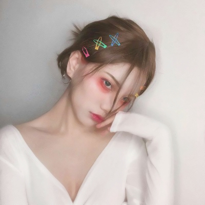 又A又飒！真人酷感女生头像来袭🔥 女生头像 第20张