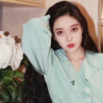 狠狠心动！安静清新气质女头✨ 女生头像 第10张