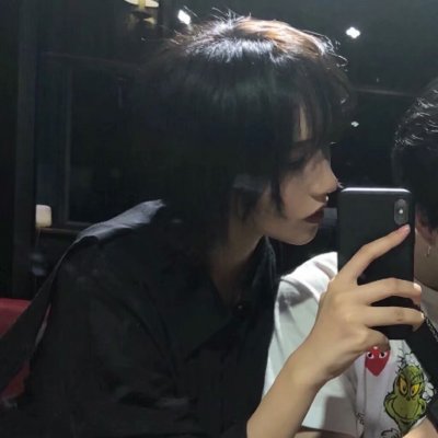 超好看的真人一左一右情侣头像😭甜哭 情侣头像 第9张 超好看的真人一左一右情侣头像😭甜哭 情侣头像 第9张