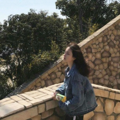 被这组高清女生侧颜头像美哭😭 女生头像 第30张