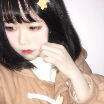 👸绝美！这些真人女生优秀头像必须码住 女生头像 第9张