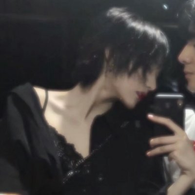 超好看的真人一左一右情侣头像😭甜哭 情侣头像 第11张 超好看的真人一左一右情侣头像😭甜哭 情侣头像 第11张