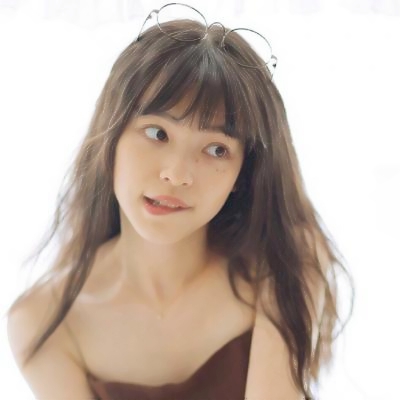 超赞!戴眼镜头像女生图片大放送👓 女生头像 第10张 超赞!戴眼镜头像女生图片大放送👓 女生头像 第10张