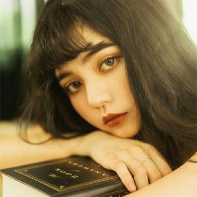 女生侧脸背影头像,超有氛围感✨ 女生头像 第13张 女生侧脸背影头像,超有氛围感✨ 女生头像 第13张