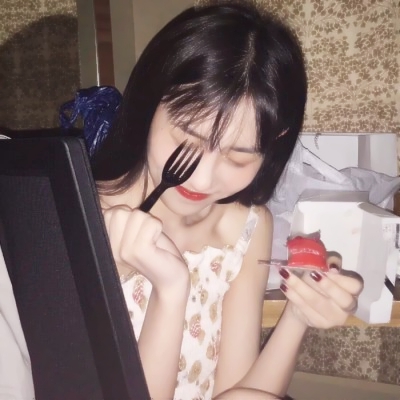 时尚气质美女微信头像来袭✨ 女生头像 第31张