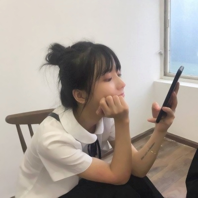 被这组高清女生侧颜头像美哭😭 女生头像 第9张