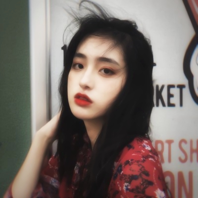 绝了!港式复古女生头像大集合✨ 女生头像 第17张 绝了!港式复古女生头像大集合✨ 女生头像 第17张