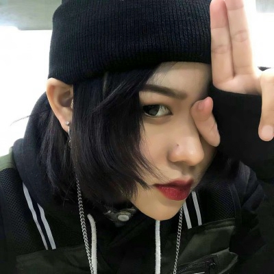 又A又飒！真人酷感女生头像来袭🔥 女生头像 第28张