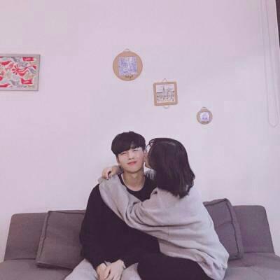 一左一右的双人情侣意境头像来啦💕 情侣头像 第10张