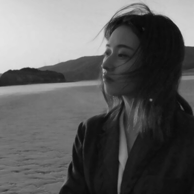 被帅到❗真人超酷黑白女生头像来袭 女生头像 第2张 被帅到❗真人超酷黑白女生头像来袭 女生头像 第2张