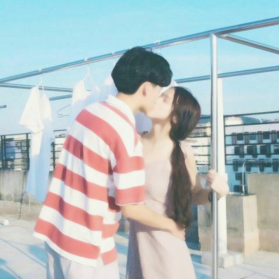哇塞😍一人一半的真人情侣手机头像来咯 情侣头像 第14张 哇塞😍一人一半的真人情侣手机头像来咯 情侣头像 第14张