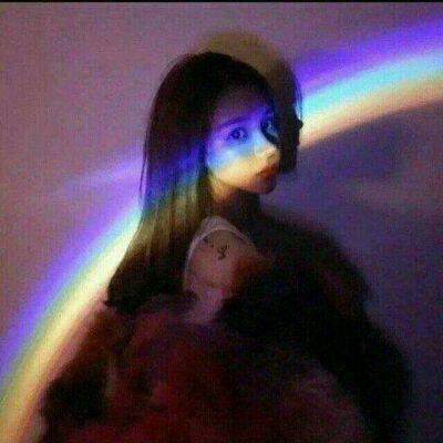 爱惨了这组彩虹下的女生侧脸QQ头像 女生头像 第2张 爱惨了这组彩虹下的女生侧脸QQ头像 女生头像 第2张