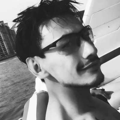 绝了！这些微信成熟男生头像狠狠拿捏品味🤌 男生头像 第1张