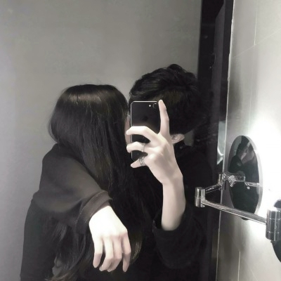 超甜!情侣头像不露脸真人一左一右合集 情侣头像 第3张 超甜!情侣头像不露脸真人一左一右合集 情侣头像 第3张