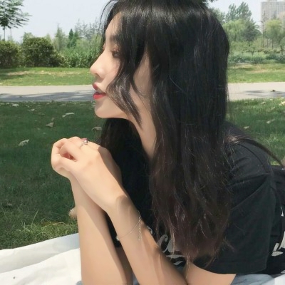 绝绝子！真人冷淡系女生头像大全 女生头像 第19张