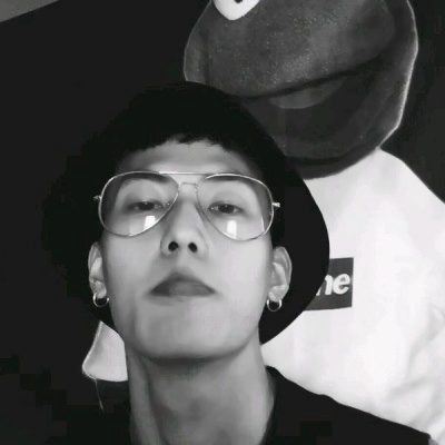 🆒黑白风格超酷男生头像大全 男生头像 第27张 🆒黑白风格超酷男生头像大全 男生头像 第27张
