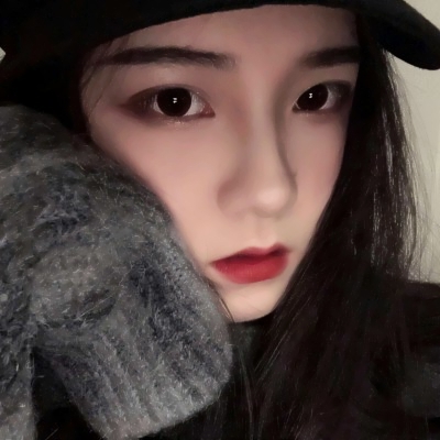 超绝！真人女生冷淡风头像来袭 女生头像 第14张
