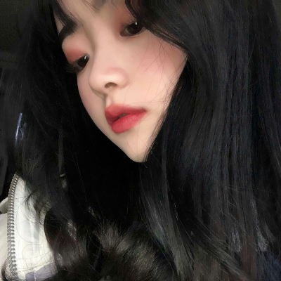 绝绝子！真人冷淡系女生头像大全 女生头像 第2张