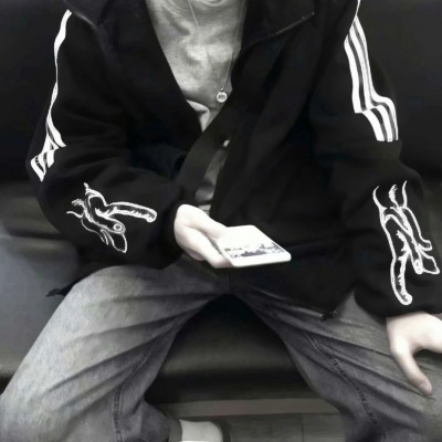 宝藏挖掘✨不露脸的真人男生头像来啦 情侣头像 第3张