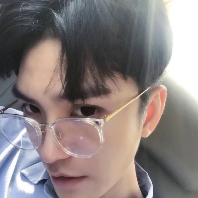 谁懂啊!这些中分男生高清头像帅炸了 男生头像 第2张 谁懂啊!这些中分男生高清头像帅炸了 男生头像 第2张