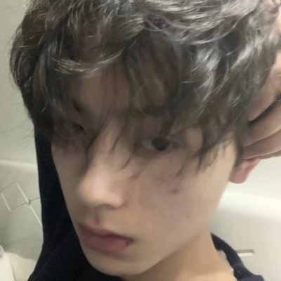 被帅到🤩 超绝男生冷淡头像大赏 男生头像 第10张