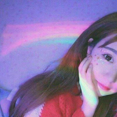爱惨了这组彩虹下的女生侧脸QQ头像 女生头像 第4张 爱惨了这组彩虹下的女生侧脸QQ头像 女生头像 第4张