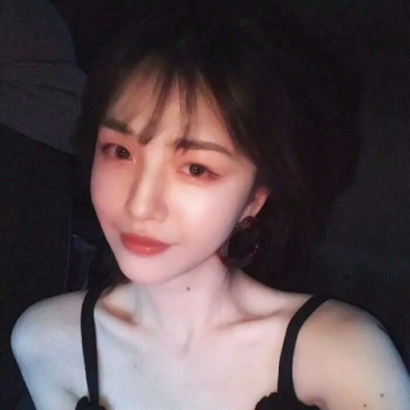 微信必备！个性十足的女生真人头像来啦 女生头像 第4张