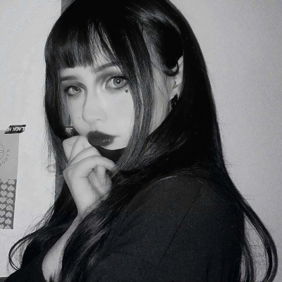 必看！超酷真人女生头像大集合 女生头像 第2张