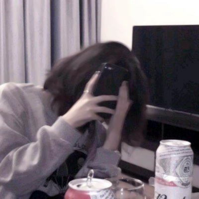 一眼沦陷！温柔冷淡风女生头像大集合 女生头像 第21张