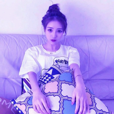 绝美!紫色系网图女生头像大全 女生头像 第18张 绝美!紫色系网图女生头像大全 女生头像 第18张