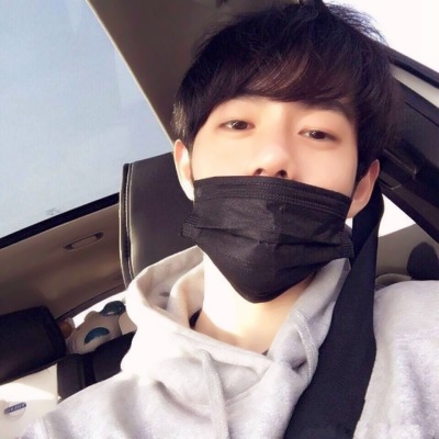 谁懂啊!这些中分男生高清头像帅炸了 男生头像 第9张 谁懂啊!这些中分男生高清头像帅炸了 男生头像 第9张