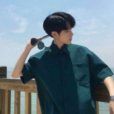 男生必备!真人蓝天白云高清头像来袭 男生头像 第9张 男生必备!真人蓝天白云高清头像来袭 男生头像 第9张