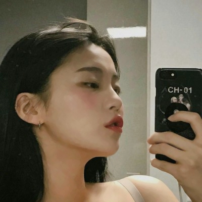 超绝！适合手机控女生的头像来啦 女生头像 第17张
