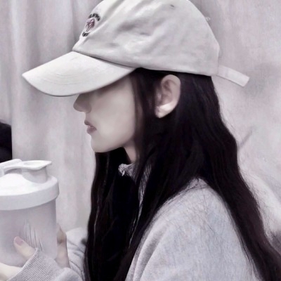 拽姐必备💥女生QQ霸气高冷头像来袭 女生头像 第4张 拽姐必备💥女生QQ霸气高冷头像来袭 女生头像 第4张