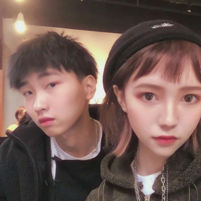 爷青回!非主流情侣一对两张头像大放送🥳 情侣头像 第23张 爷青回!非主流情侣一对两张头像大放送🥳 情侣头像 第23张