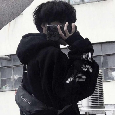 被帅到🤩 超绝男生冷淡头像大赏 男生头像 第22张