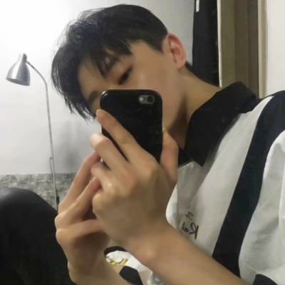 被帅到🤩 超绝男生冷淡头像大赏 男生头像 第7张