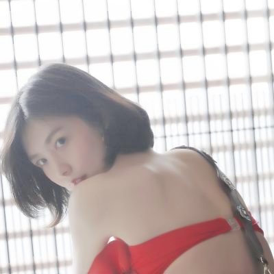 狠狠心动！真人有气质微信女生头像大全🥰 女生头像 第24张