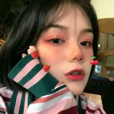 萌化啦🥰真人可爱女生头像大放送 女生头像 第11张 萌化啦🥰真人可爱女生头像大放送 女生头像 第11张