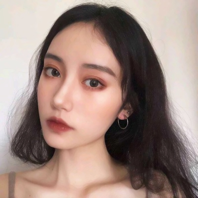 😎超飒真人冷系女生头像分享 女生头像 第5张 😎超飒真人冷系女生头像分享 女生头像 第5张