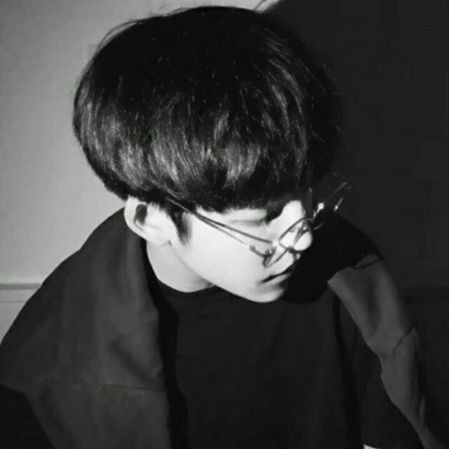 🌌绝美！真人版男生唯美意境头像来袭 男生头像 第14张